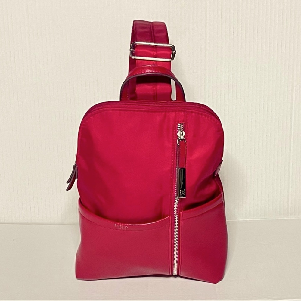 Tutilo New York Vibrant Red Backpack